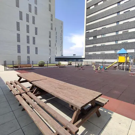 Airport Barcelona Premium Apartament
