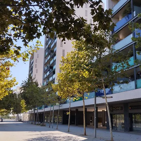 Airport Barcelona Premium Apartment *