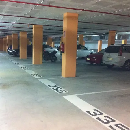 Airport Barcelona Premium Apartmán *